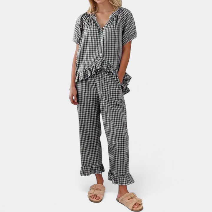 LOTTIE | Cozy Plaid Ruffle Pajamas Set